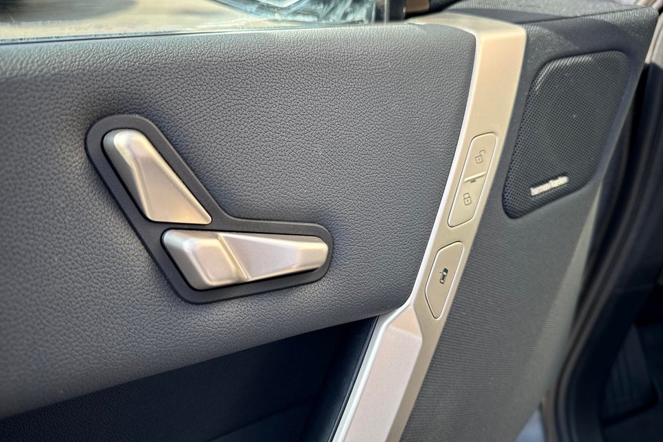 BMW iX xDrive40 Sport 5d