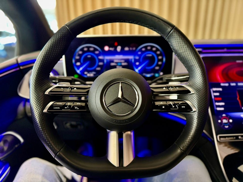 Mercedes EQE350 AMG Line 4d