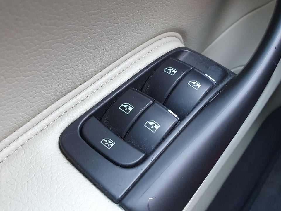 Saab 9-3 1,9 TiD 150 Linear SportCombi 5d