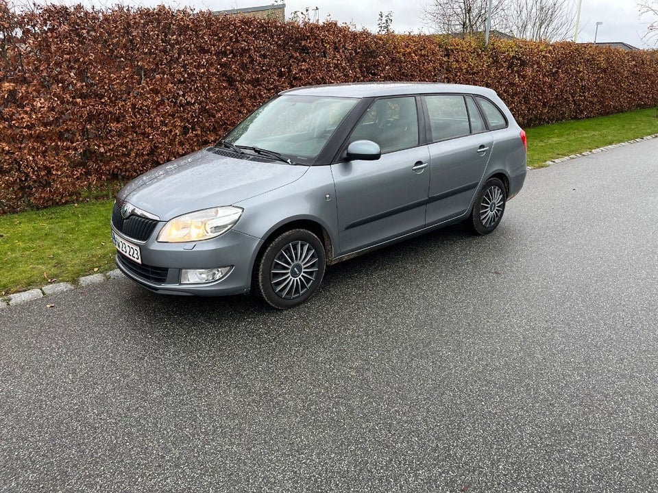 Skoda Fabia 1,2 TSi 105 Elegance Combi 5d