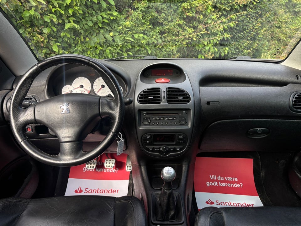 Peugeot 206 2,0 16V CC 2d