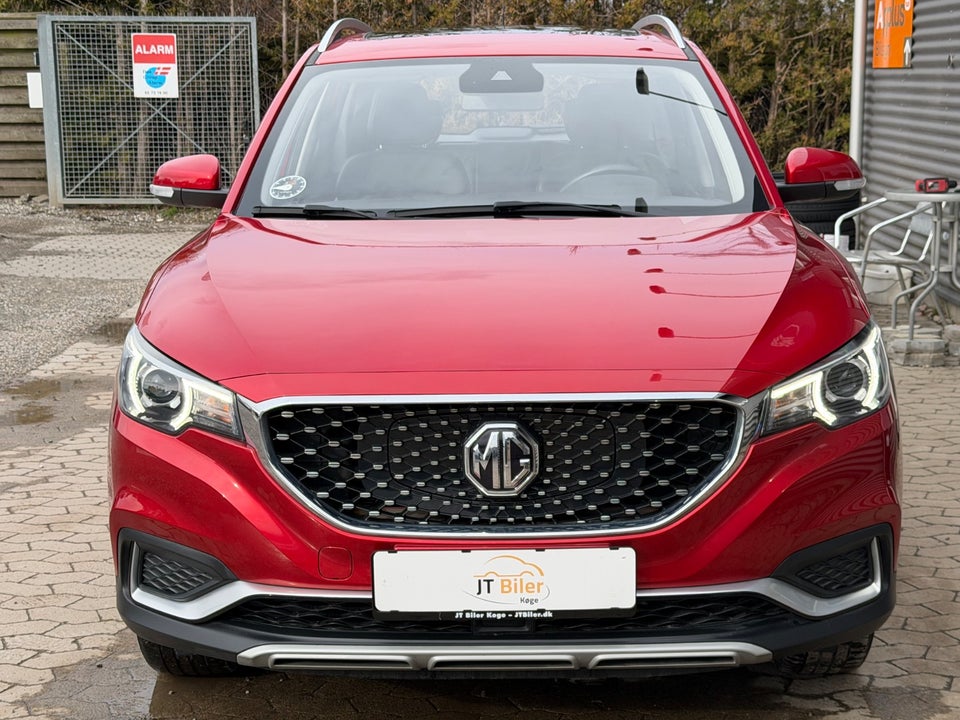 MG ZS EV Luxury 5d