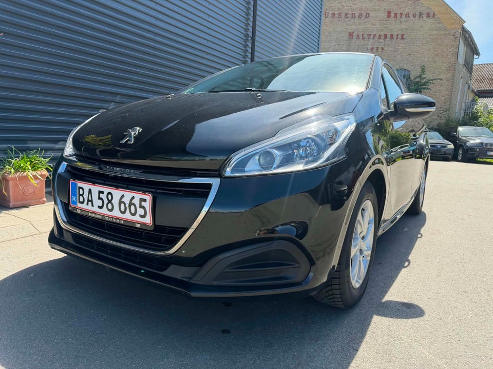 Peugeot 208 1,2 VTi 82 Intense 5d