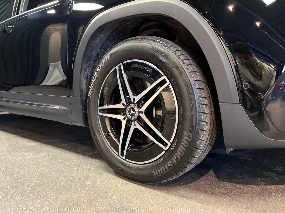 Mercedes EQB250+ AMG Line 5d