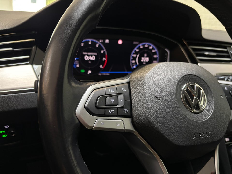 VW Passat 1,5 TSi 150 Elegance+ Variant DSG 5d