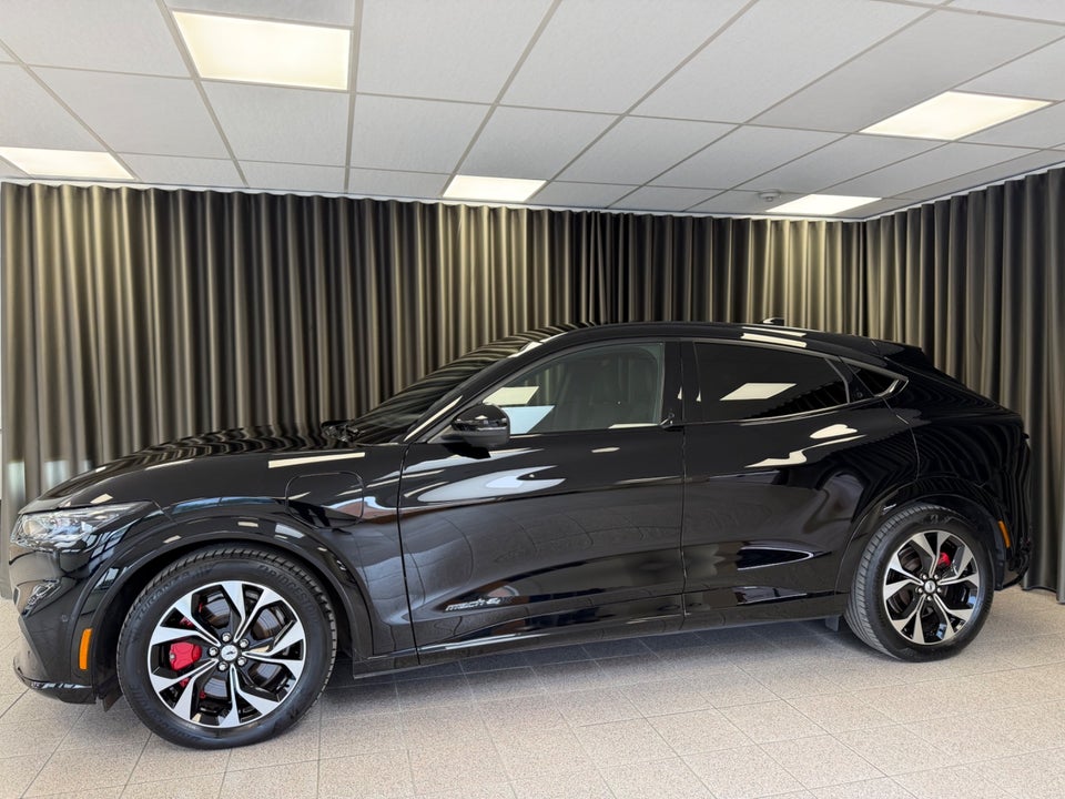 Ford Mustang Mach-E 91 Premium Extended Range AWD 5d