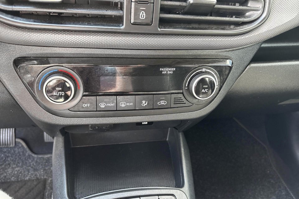 Hyundai i10 1,0 MPi Advanced 5d