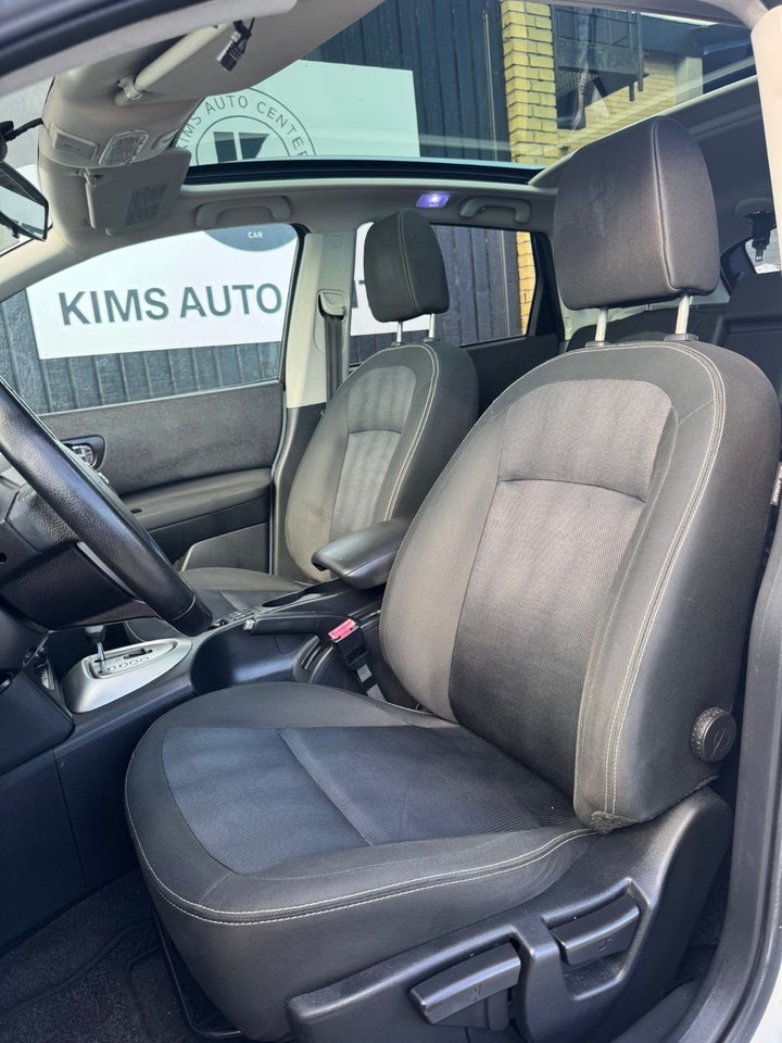 Nissan Qashqai 2,0 Acenta CVT 5d