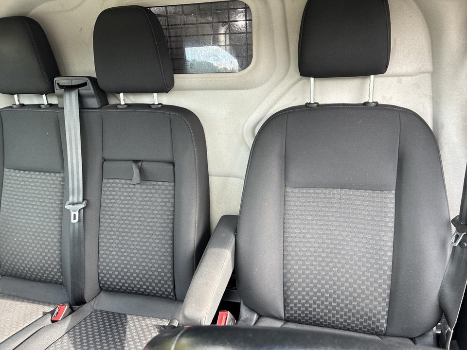 Ford Transit Custom 300 L2 2,0 TDCi 130 Trend aut.