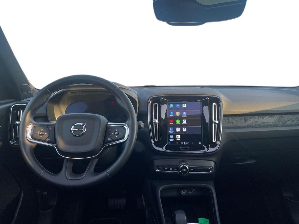 Volvo EX40 Extended Range Black Edition 5d