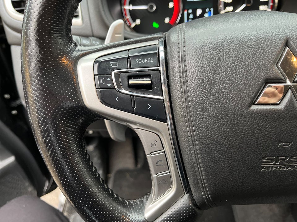 Mitsubishi L200 2,2 DI-D Instyle Db.Kab aut. 4d