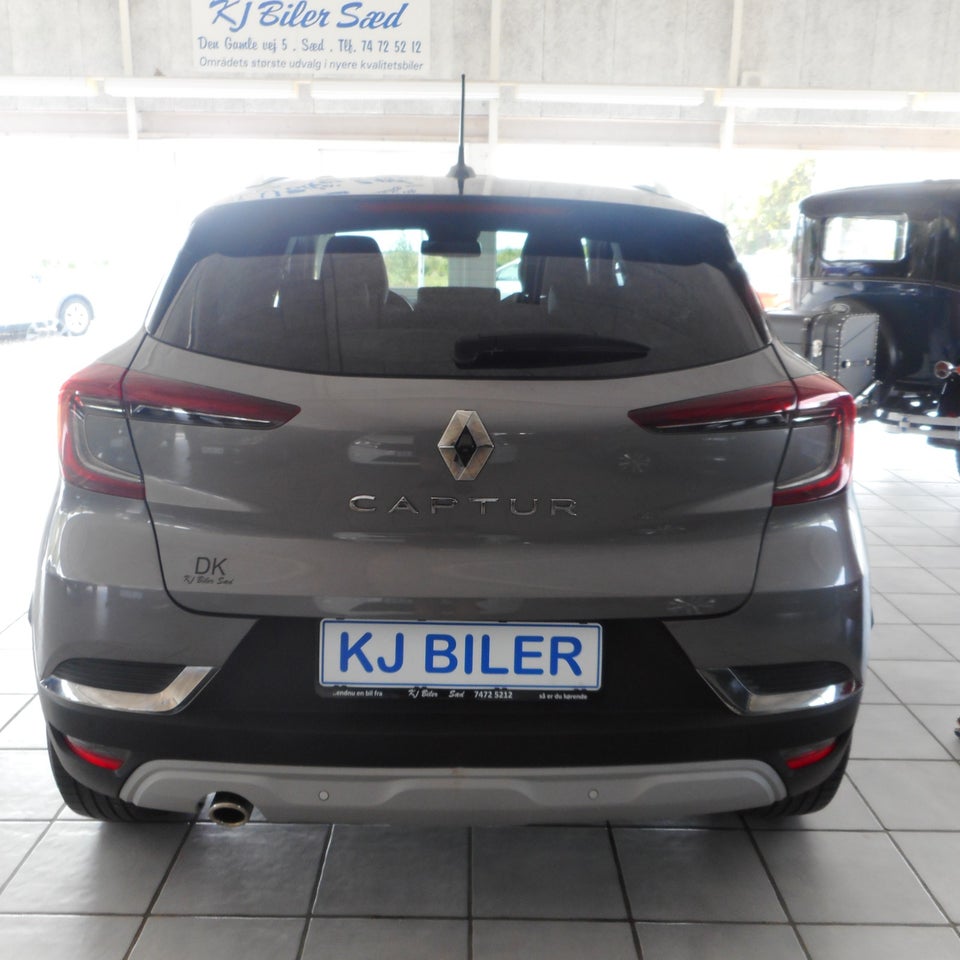 Renault Captur 1,3 TCe 155 Intens EDC 5d