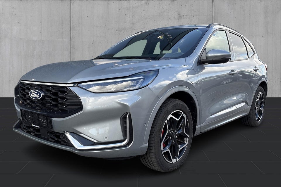 Ford Kuga 2,5 PHEV ST-Line X CVT 5d