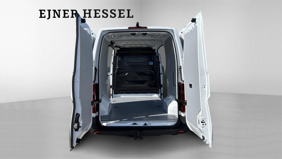 Renault Master V T33 2,0 dCi 130 L2H2 Kassevogn Tekno