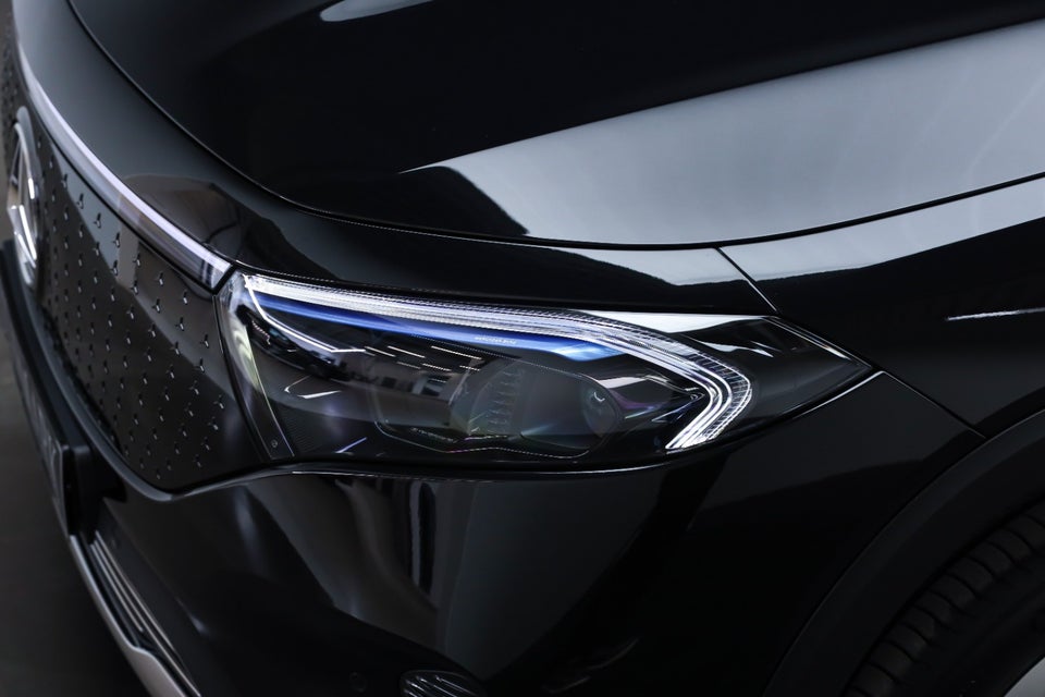 Mercedes EQB350 Progressive Advance Plus 4Matic 5d