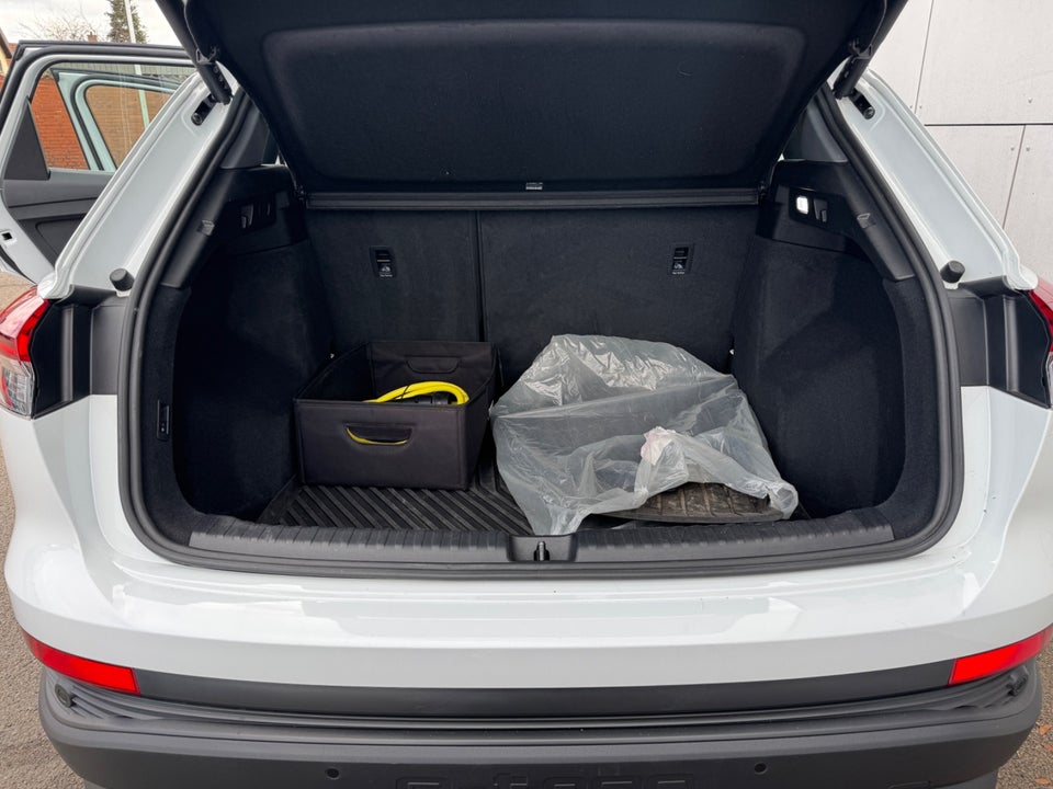 Audi Q4 e-tron 40 Attitude 5d