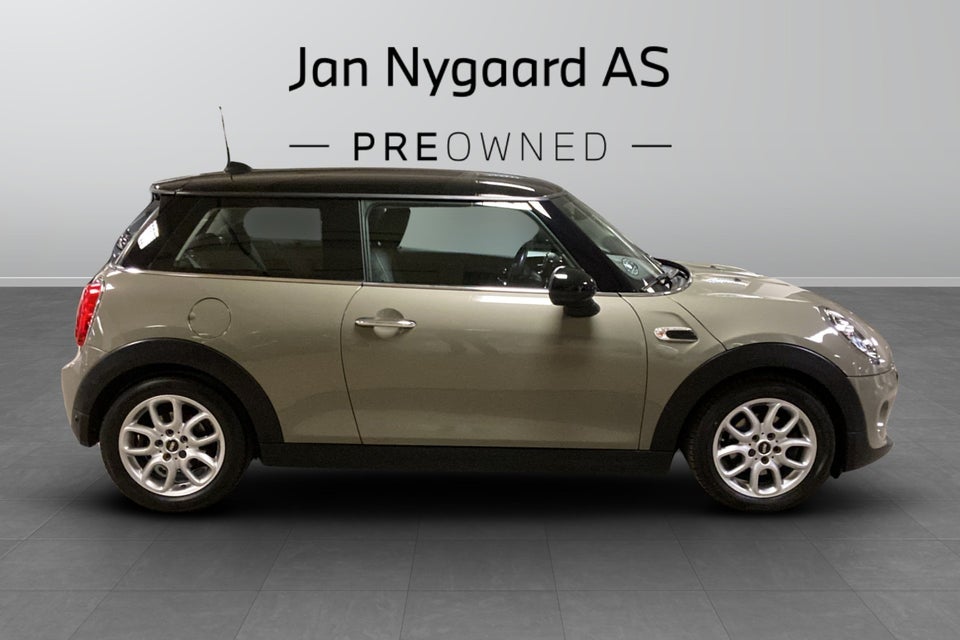 MINI Cooper 1,5 Essential aut. 3d