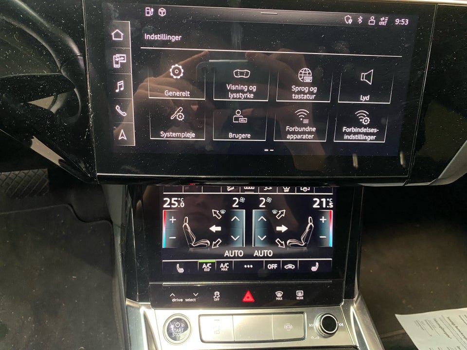 Audi e-tron 55 S-line Sportback quattro 5d