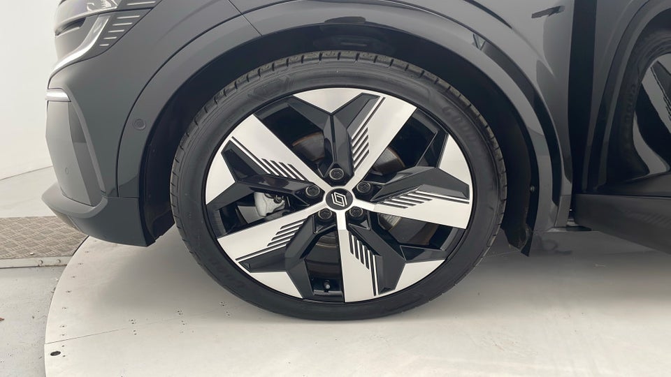 Renault Megane E-Tech 60 Techno 5d
