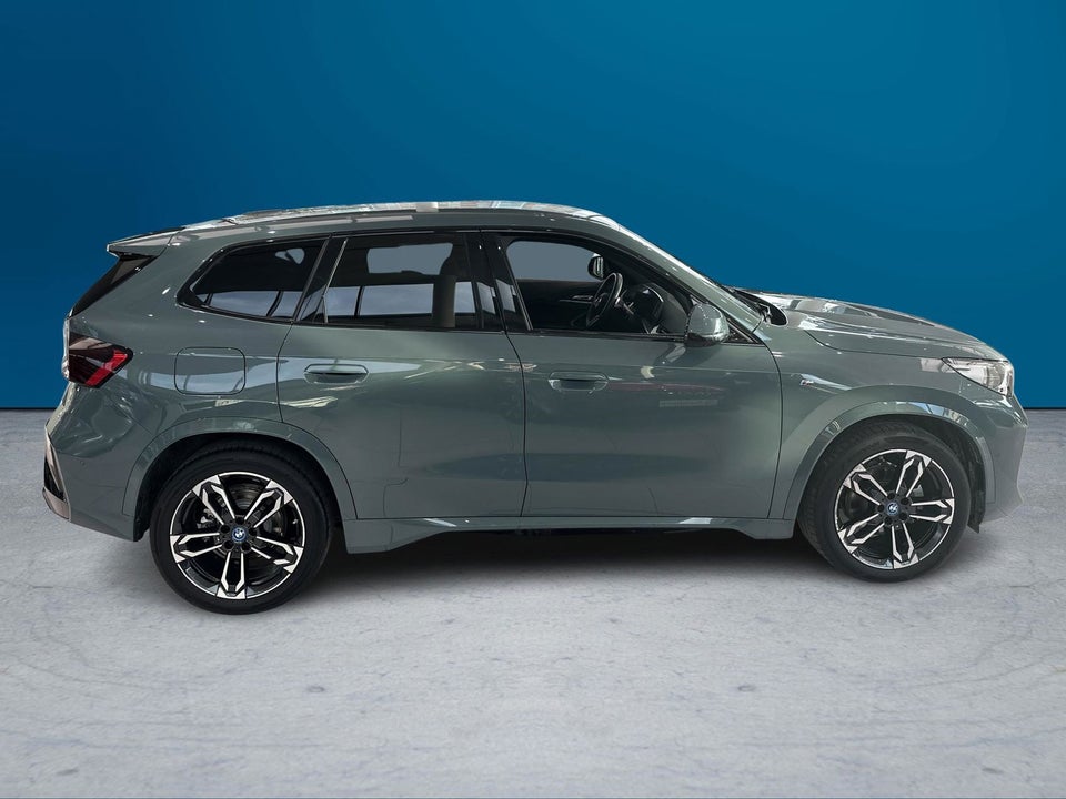 BMW iX1 eDrive20 M-Sport 5d