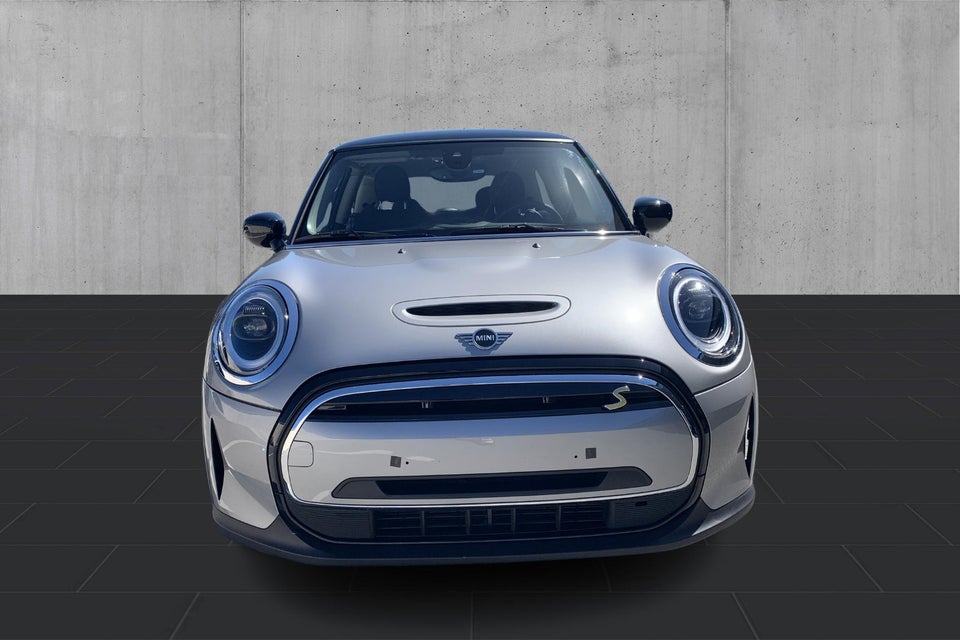 MINI Cooper SE Classic 3d