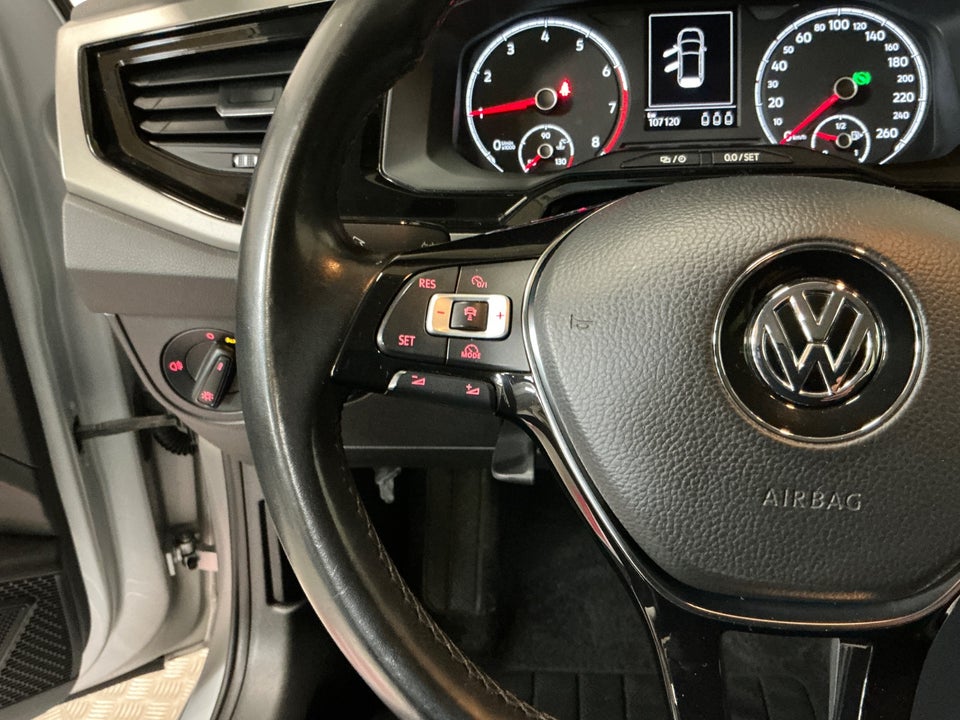 VW Polo 1,0 TSi 95 Comfortline Connect DSG 5d