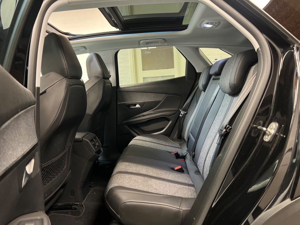 Peugeot 3008 1,5 BlueHDi 130 Allure 5d