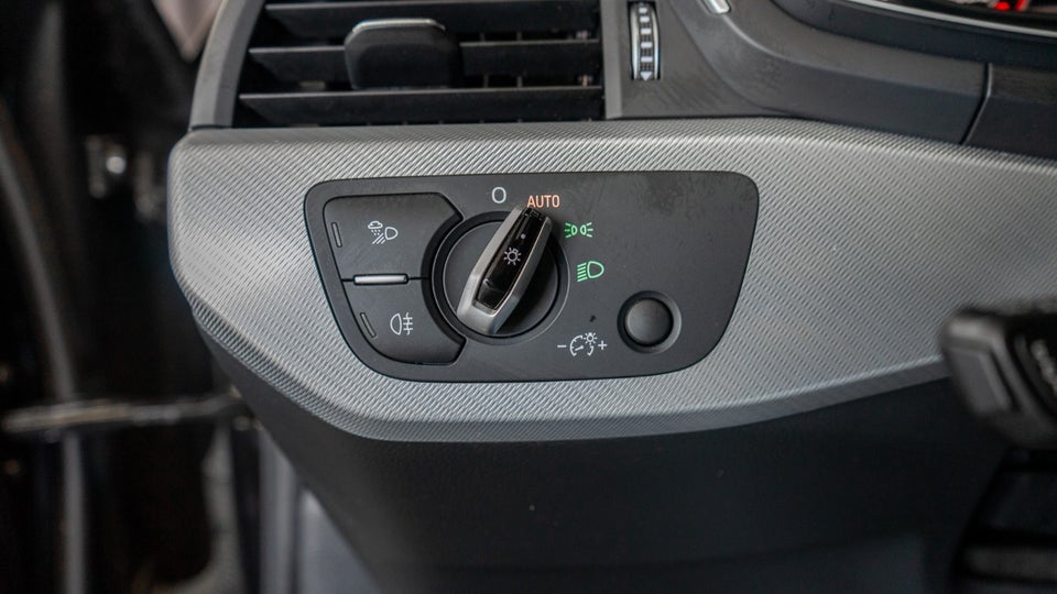 Audi A4 2,0 TFSi 190 Sport S-tr. 4d