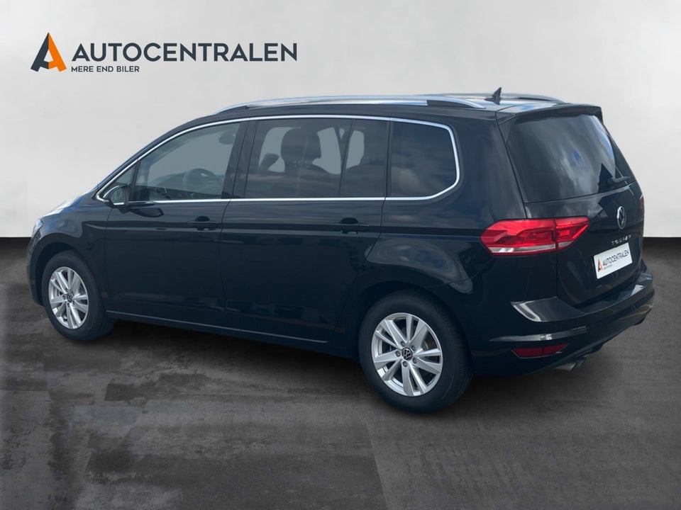 VW Touran 2,0 TDi 150 Highline DSG Van 5d