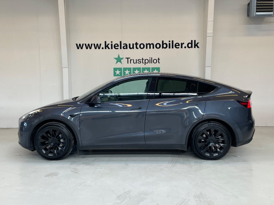 Tesla Model Y RWD 5d