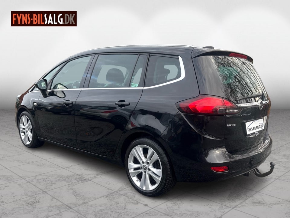Opel Zafira Tourer 1,4 T 140 Enjoy 7prs 5d