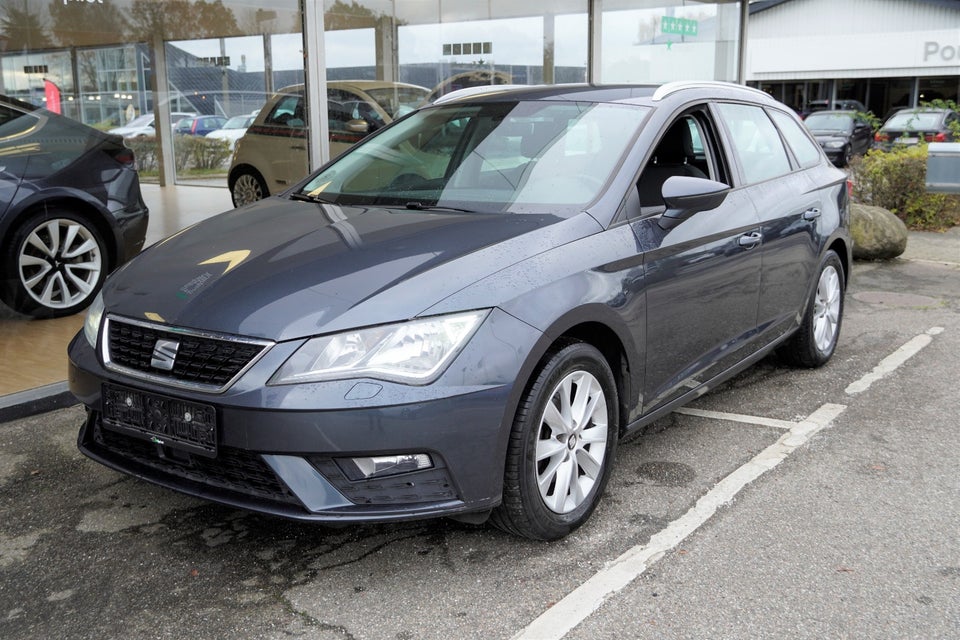 Seat Leon 1,6 TDi 115 Style ST DSG 5d