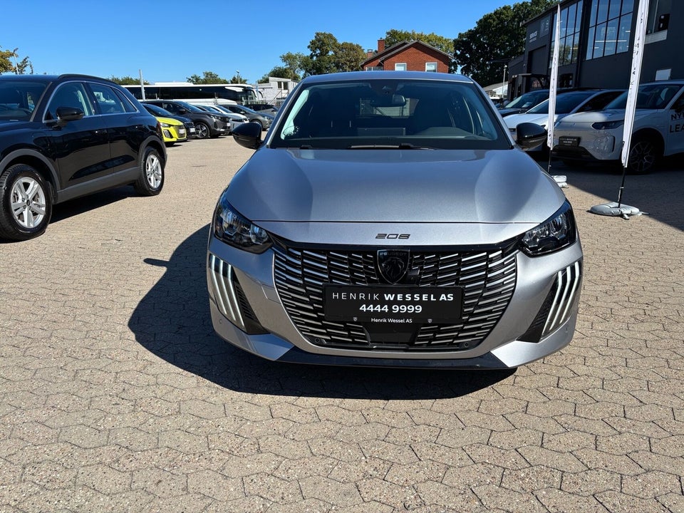 Peugeot 208 1,2 PureTech 100 Allure+ 5d