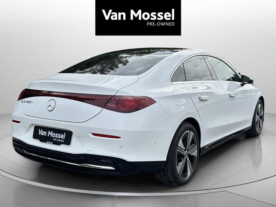 Mercedes CLA250+ electric Progressive Premium 4d