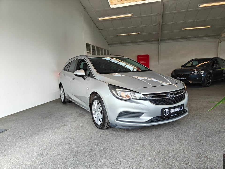 Opel Astra 1,6 CDTi 136 Enjoy Sports Tourer 5d
