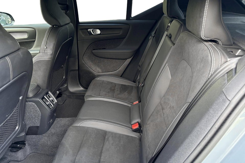 Volvo XC40 P6 ReCharge Core 5d