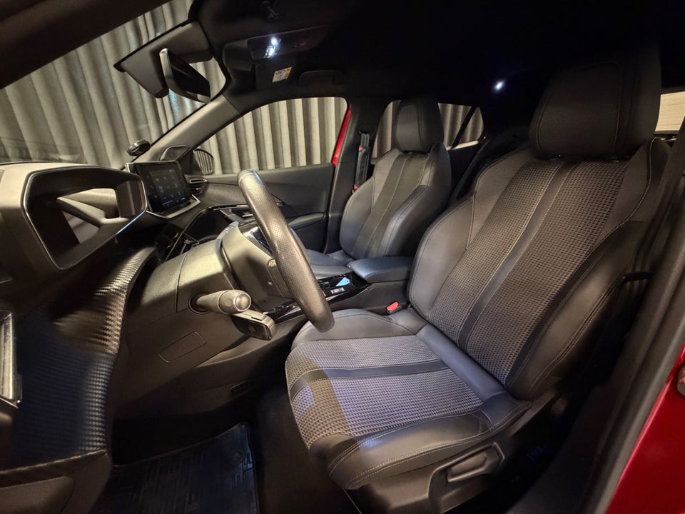 Peugeot e-2008 50 GT Line Electric 5d