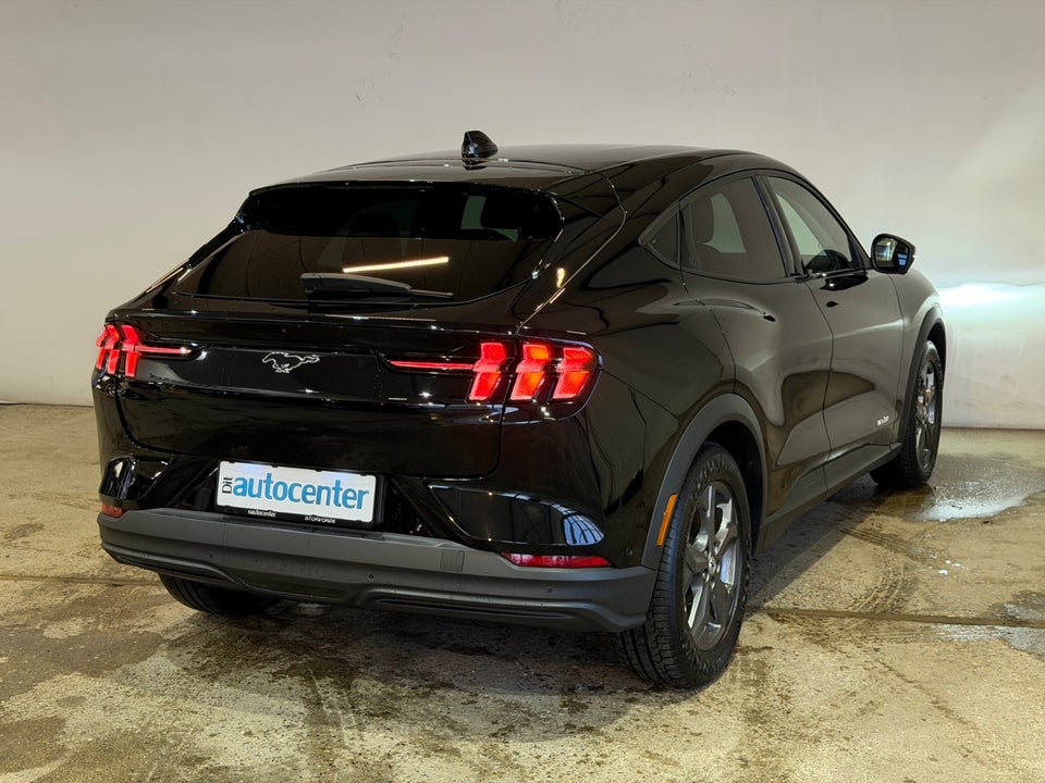 Ford Mustang Mach-E 68 Standard Range 5d