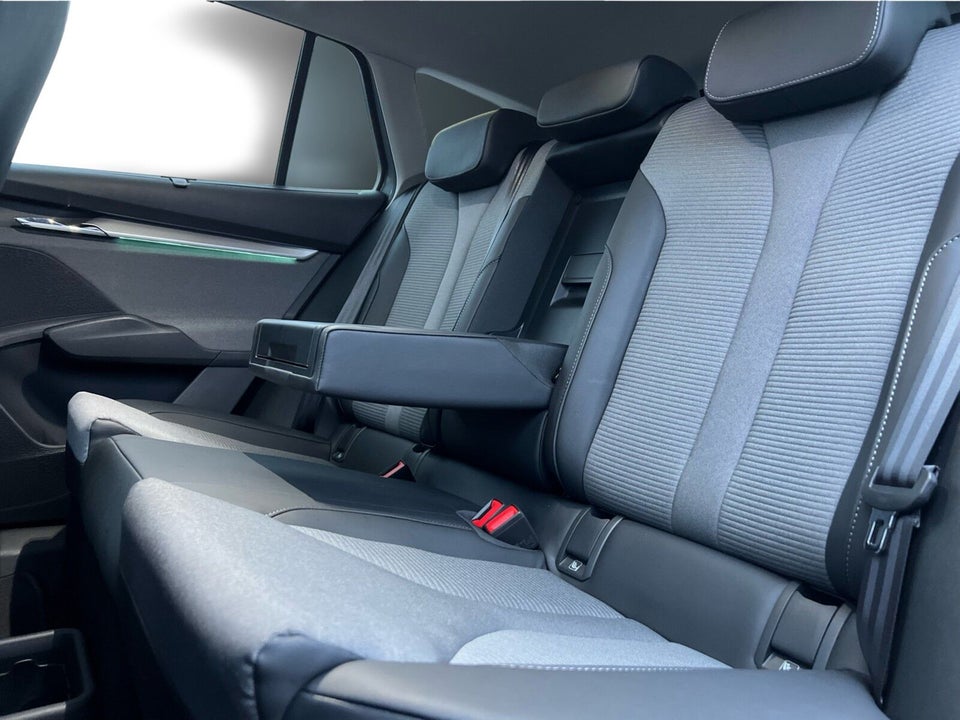 Skoda Enyaq 80 iV Premium 5d