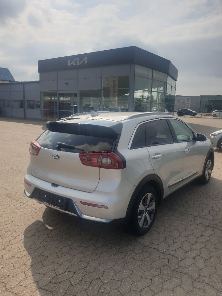 Kia Niro 1,6 PHEV Advance DCT 5d