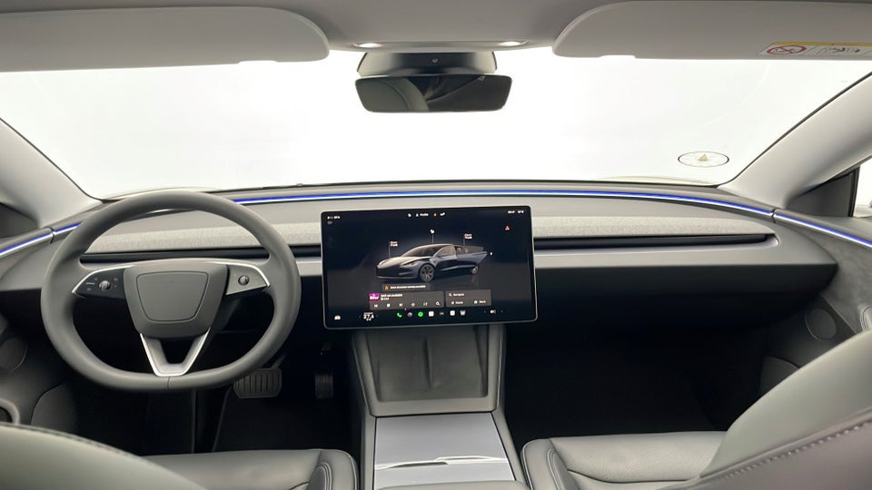 Tesla Model 3 Long Range AWD 4d