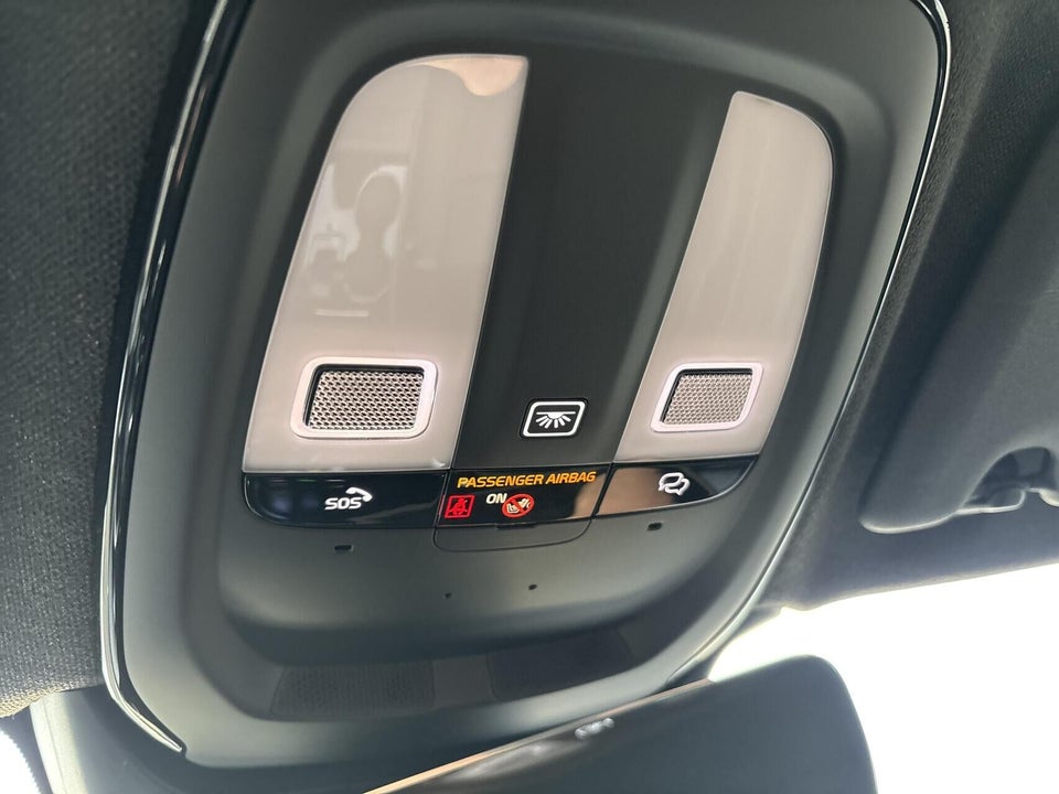 Volvo XC40 P6 ReCharge Core 5d