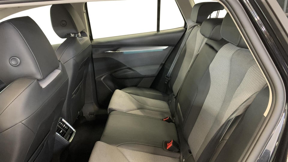 Skoda Enyaq 50 iV 5d