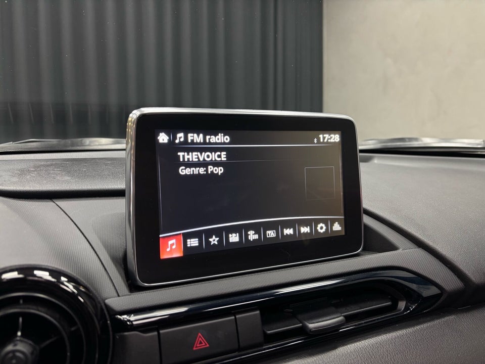 Mazda MX-5 1,5 SkyActiv-G 131 Roadster 2d