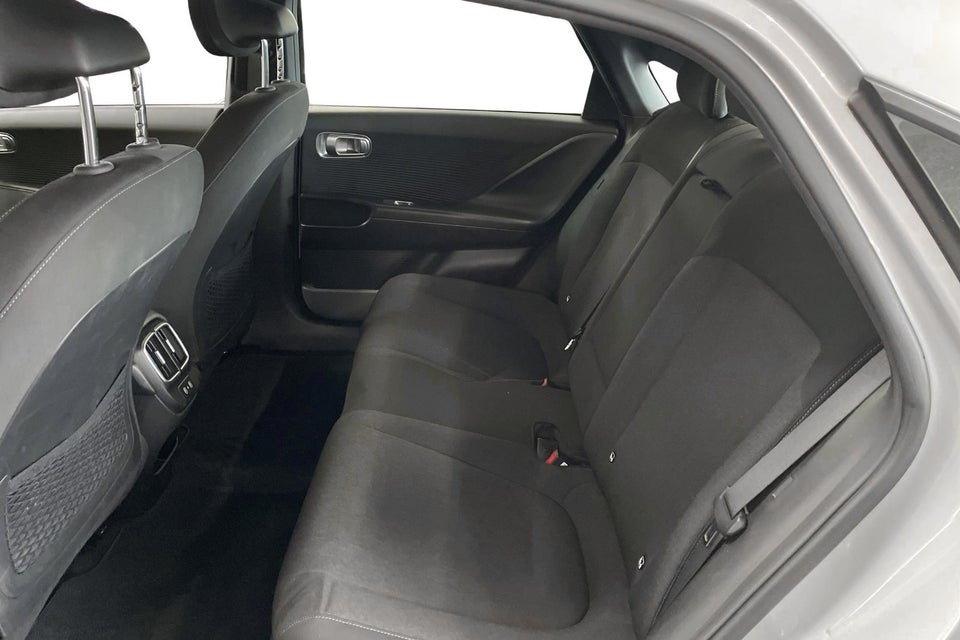 Hyundai Ioniq 6 53 Essential 4d