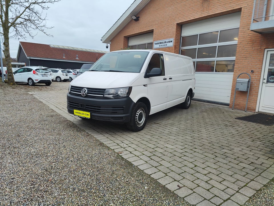 VW Transporter 2,0 TDi 150 Kassevogn DSG lang