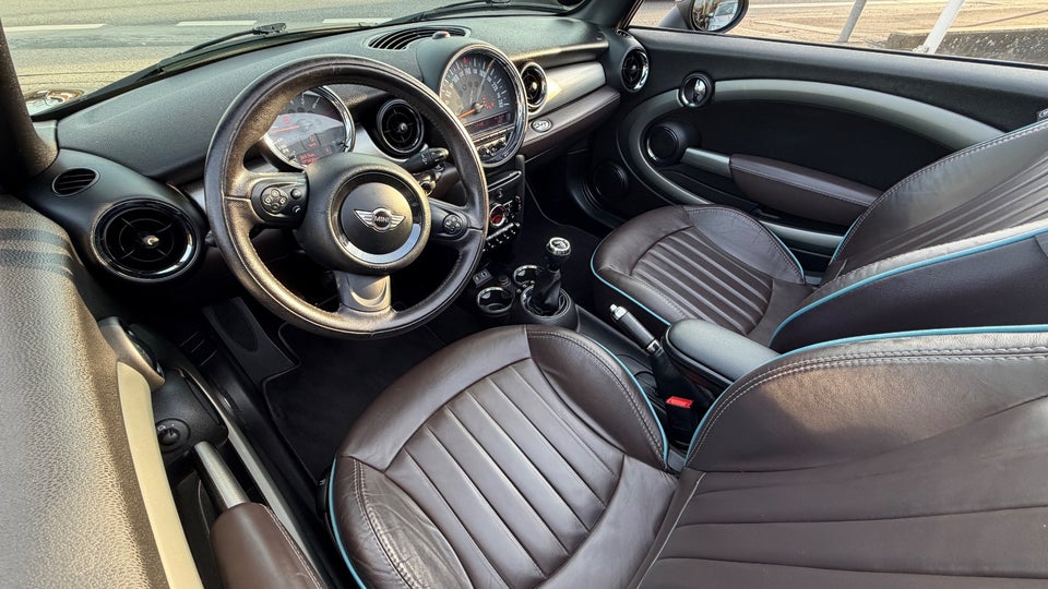 MINI One 1,6 Cabriolet 2d