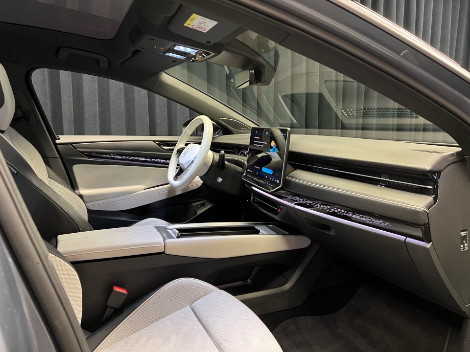 VW ID.7 86 Pro S Tourer 5d