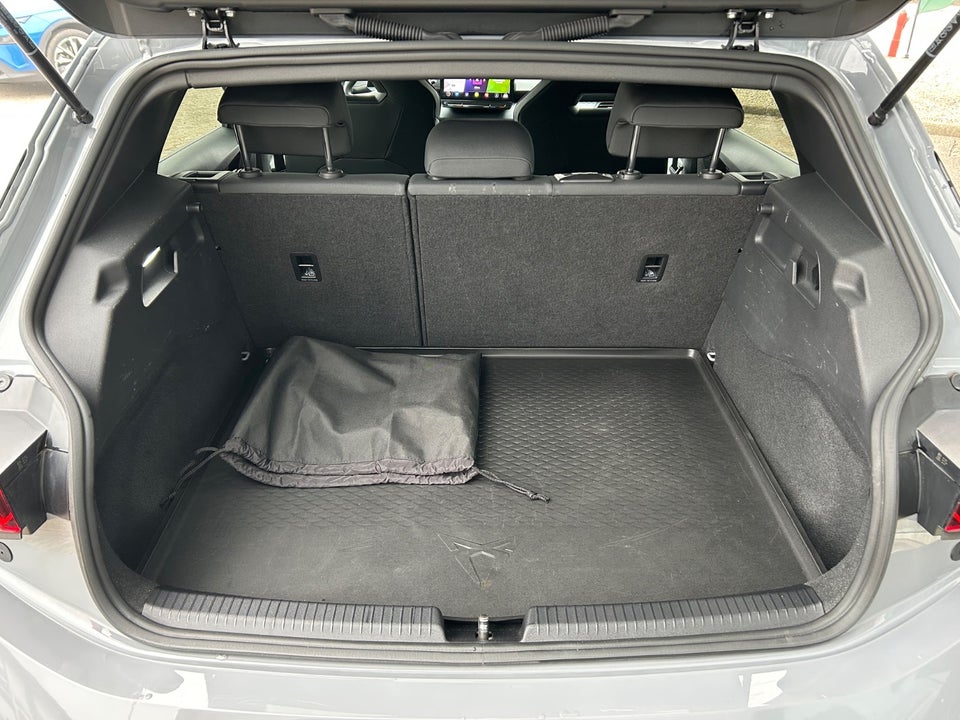 Cupra Born 58 High 5d