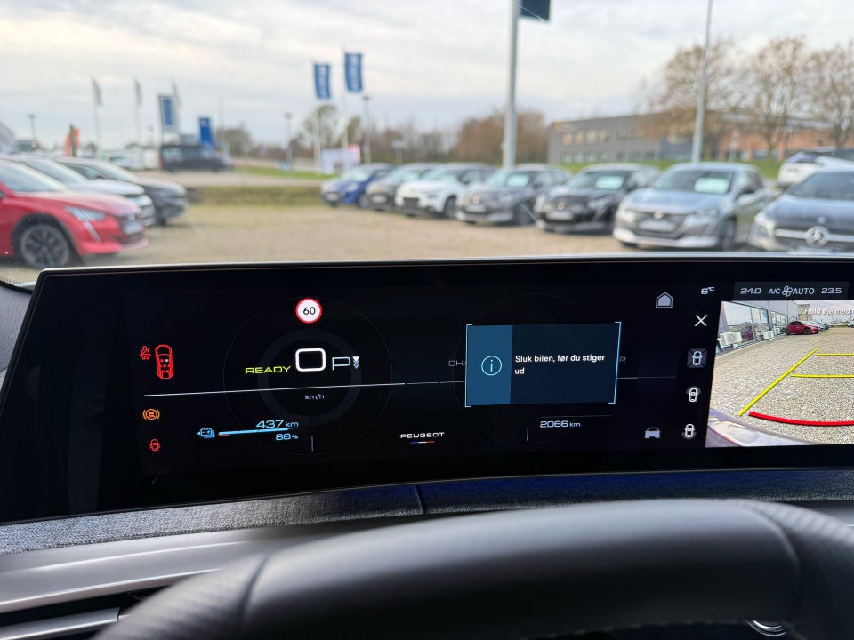 Peugeot e-5008 77 GT Pack 7prs 5d